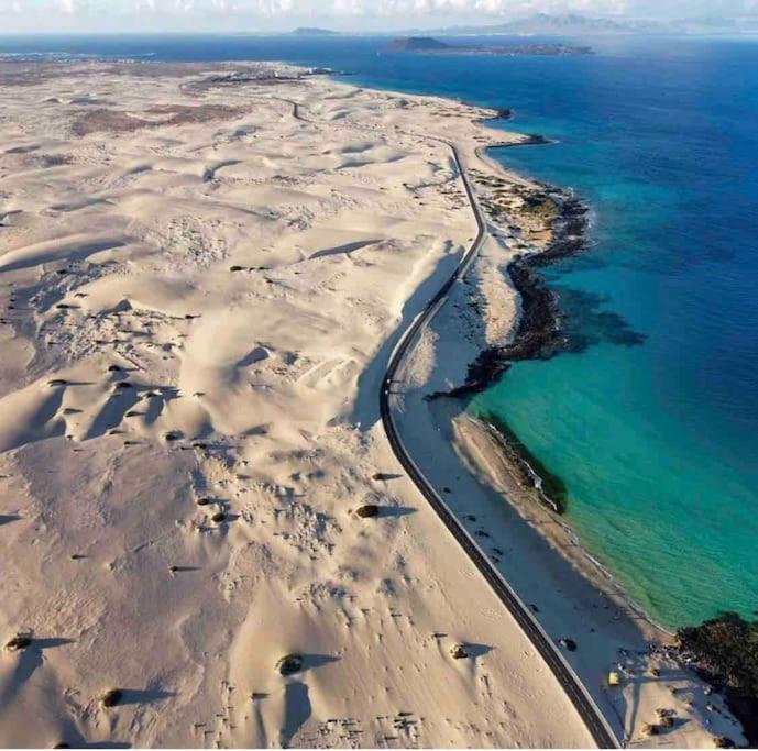 Las Dunas Corralejo Home With Swimming Pool Экстерьер фото